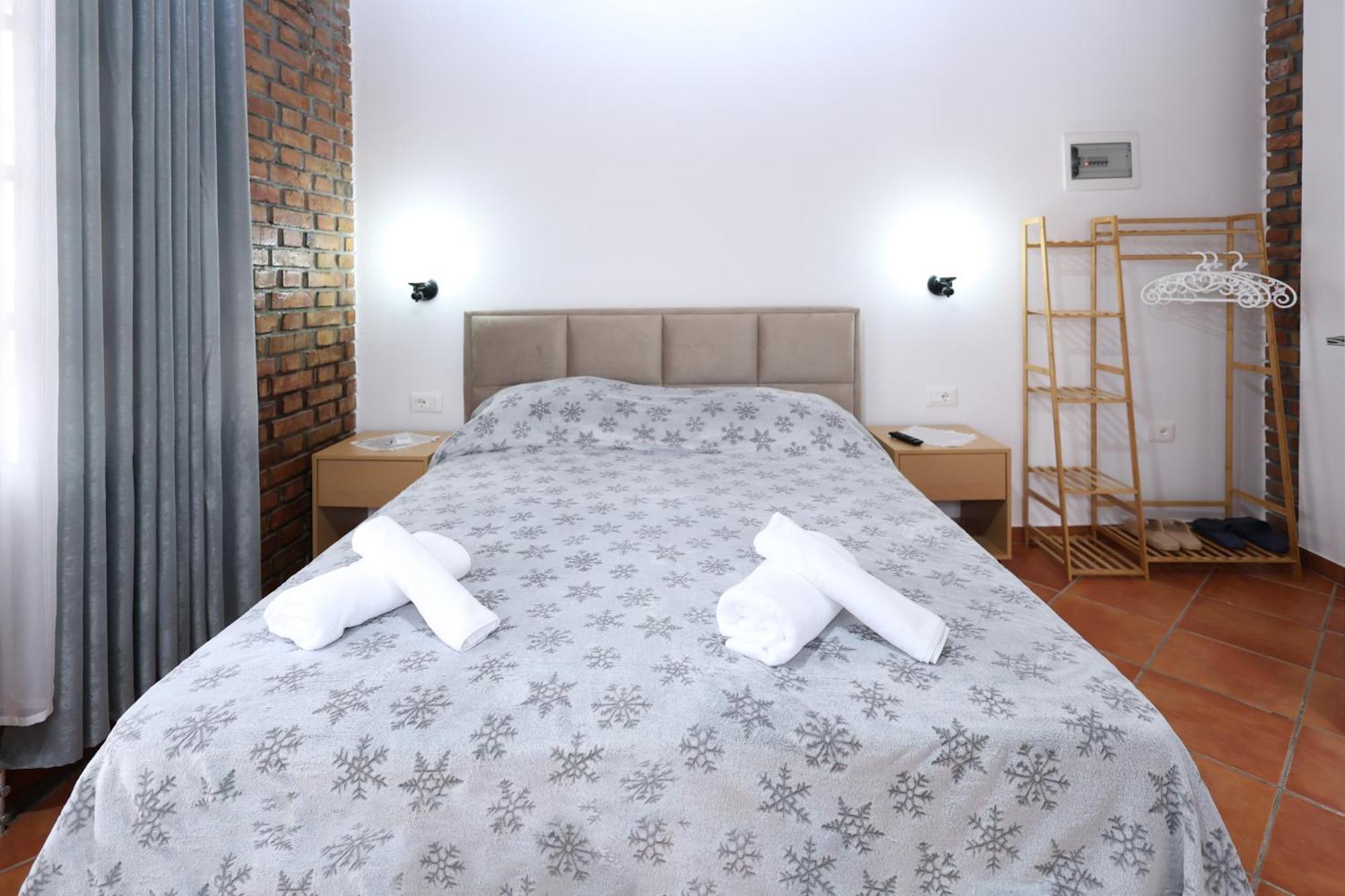 Hotel Boutique Buzi Berat Eksteriør billede